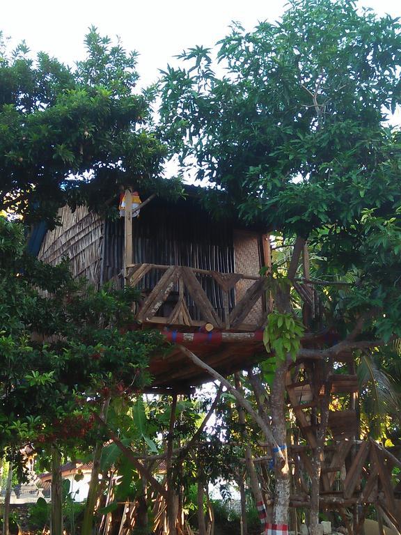 מלון Batununggul Nyuh Bengkok Tree House מראה חיצוני תמונה