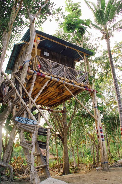 מלון Batununggul Nyuh Bengkok Tree House מראה חיצוני תמונה