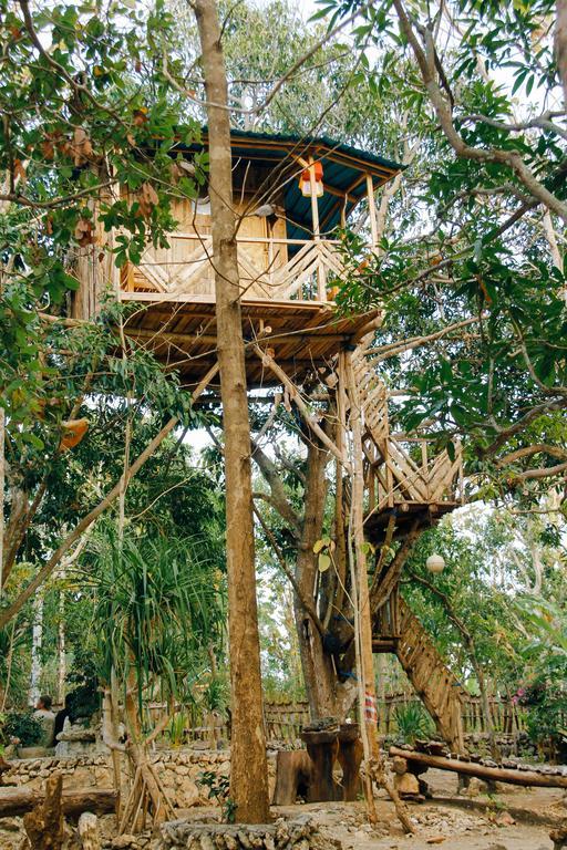 מלון Batununggul Nyuh Bengkok Tree House מראה חיצוני תמונה