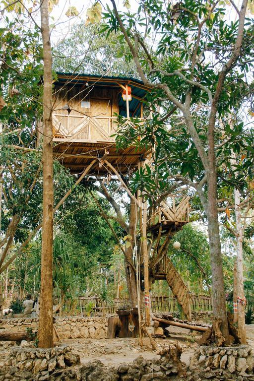 מלון Batununggul Nyuh Bengkok Tree House מראה חיצוני תמונה