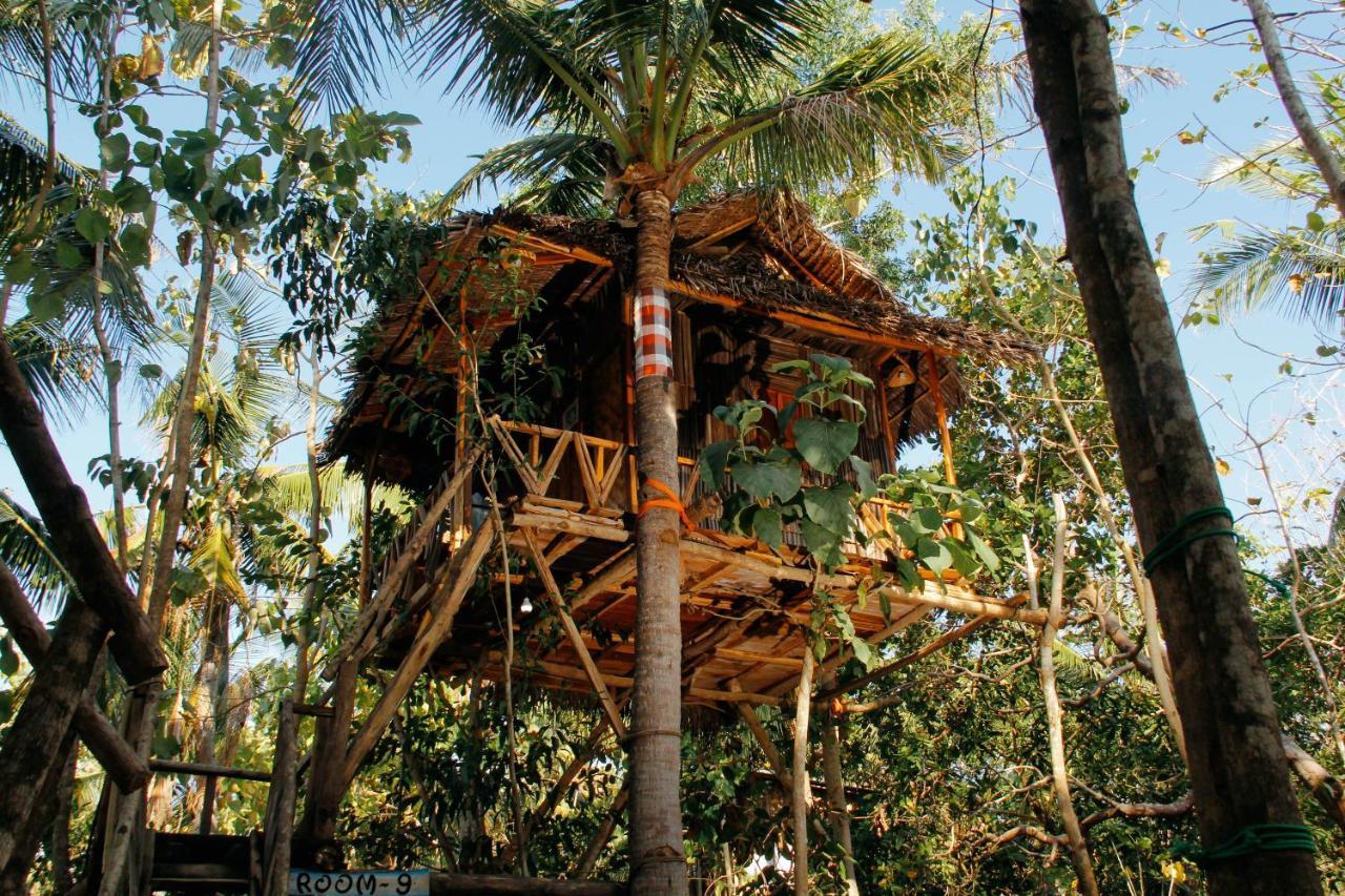 מלון Batununggul Nyuh Bengkok Tree House מראה חיצוני תמונה