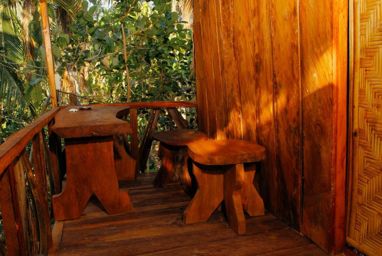 מלון Batununggul Nyuh Bengkok Tree House מראה חיצוני תמונה