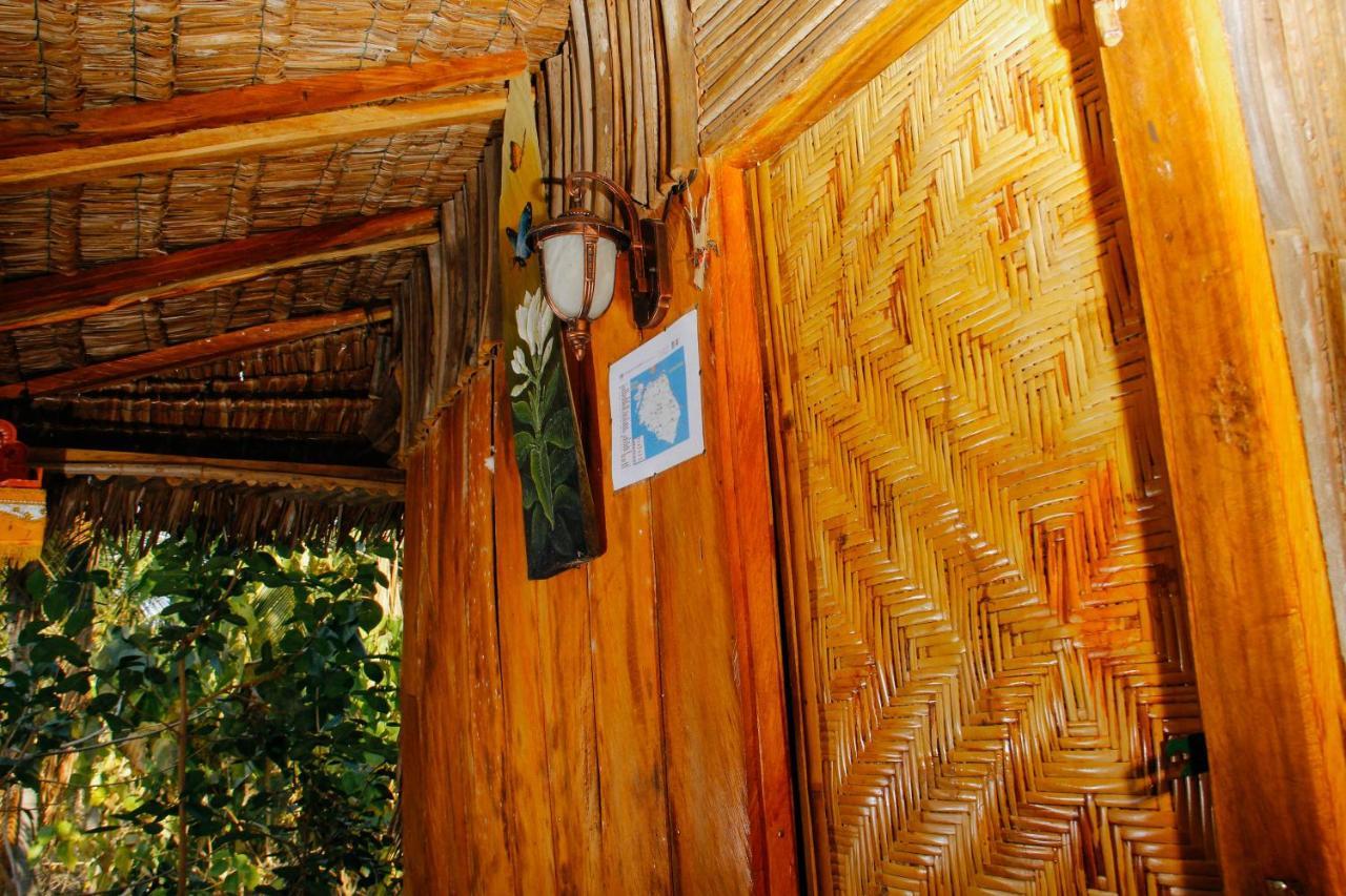 מלון Batununggul Nyuh Bengkok Tree House מראה חיצוני תמונה