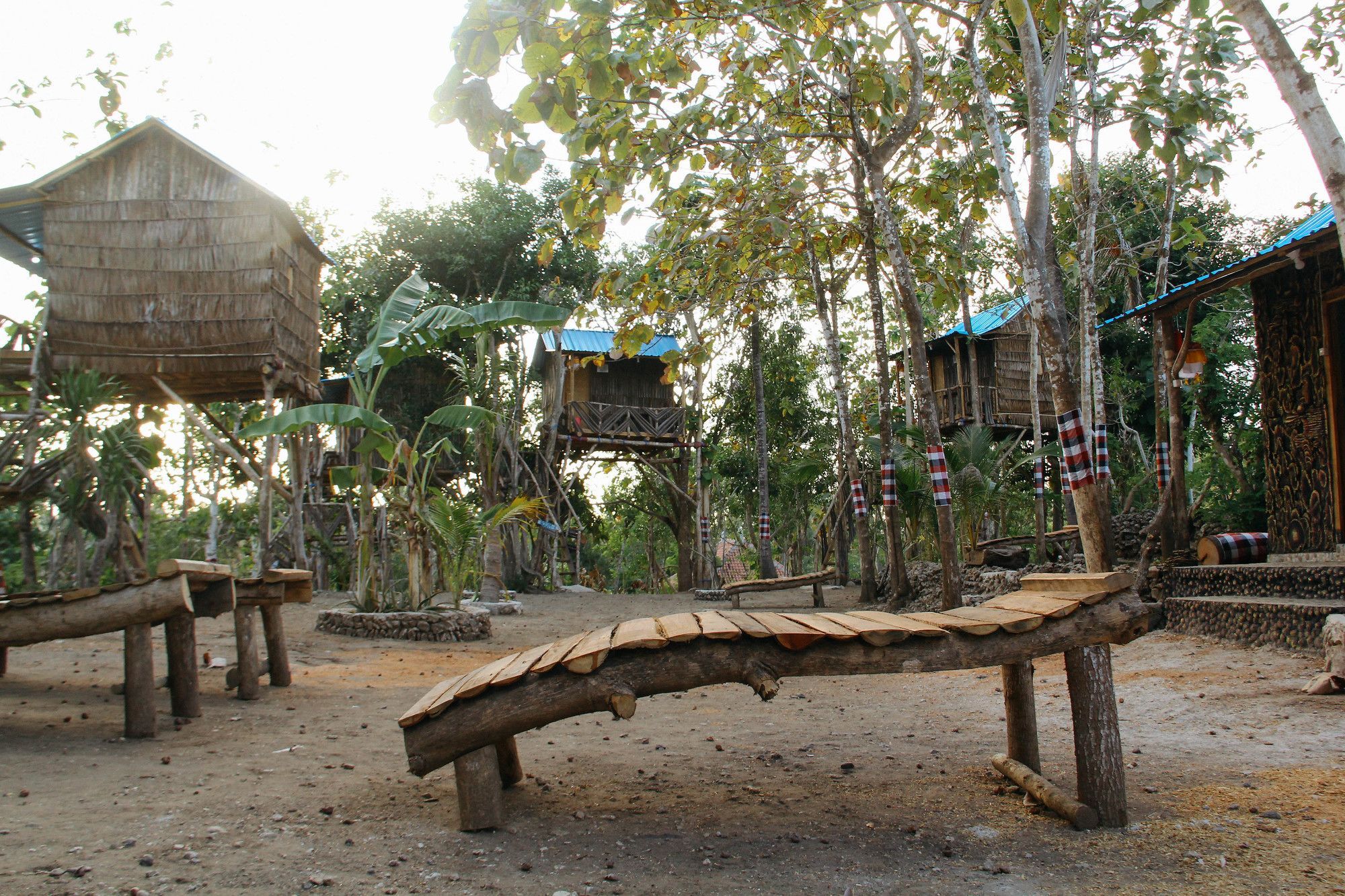 מלון Batununggul Nyuh Bengkok Tree House מראה חיצוני תמונה