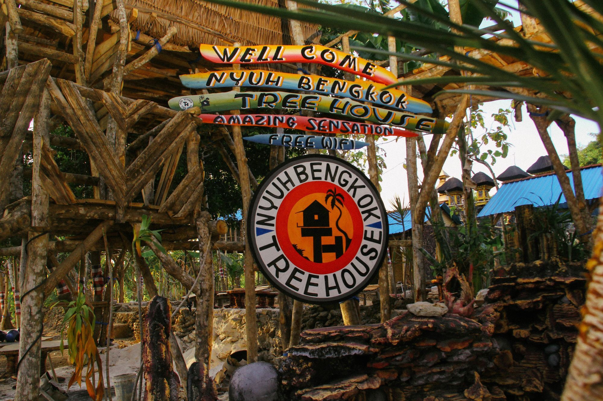 מלון Batununggul Nyuh Bengkok Tree House מראה חיצוני תמונה